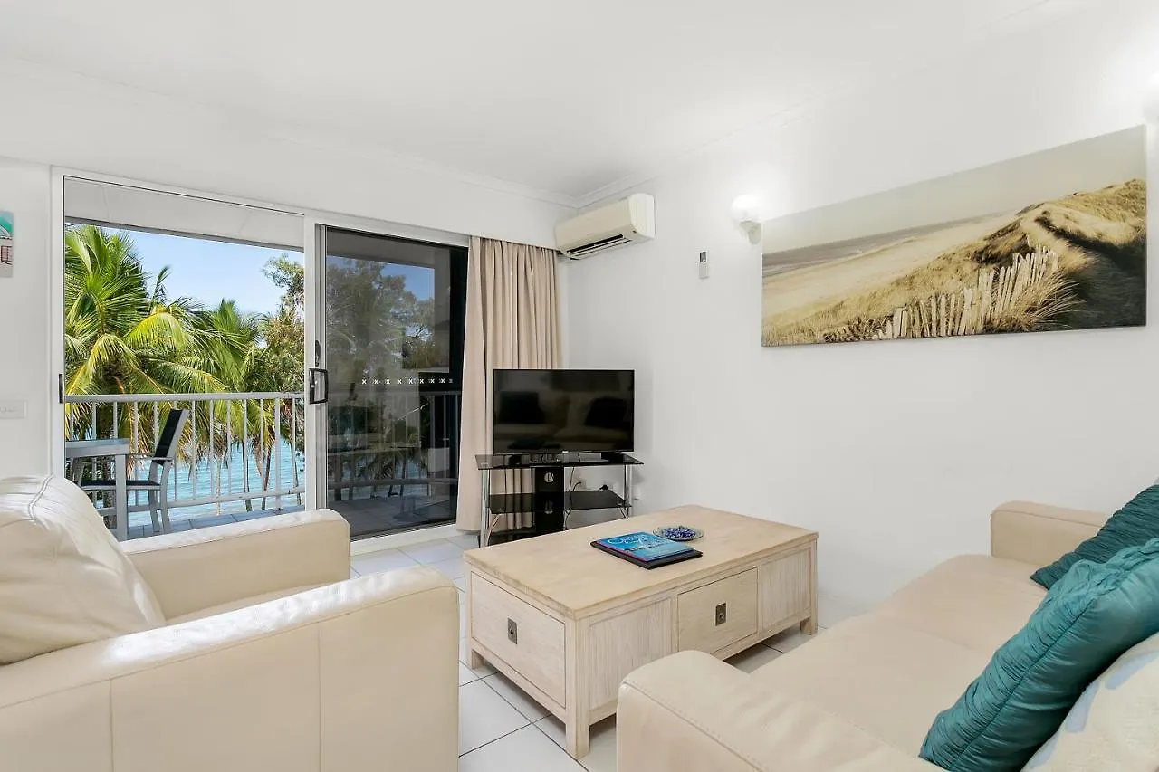 Agincourt Beachfront Apartments Clifton Beach Lejlighedshotel