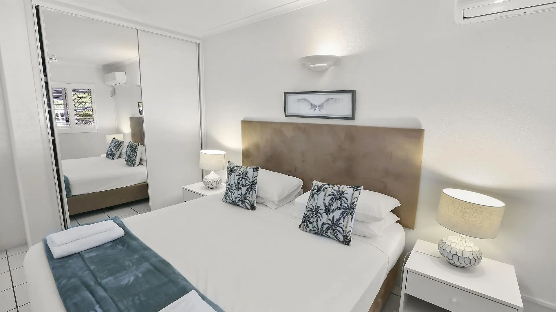 Agincourt Beachfront Apartments Clifton Beach Australien