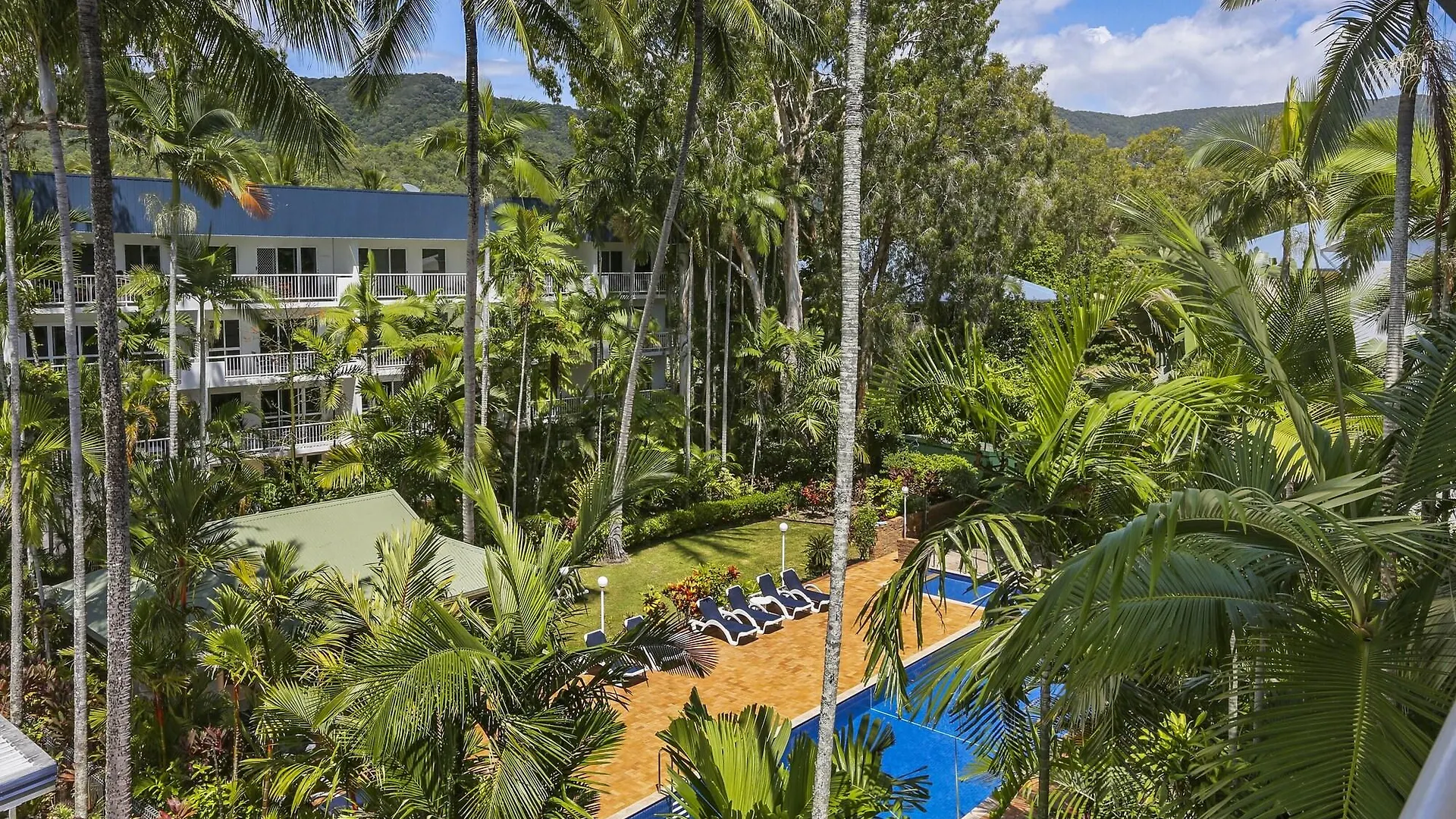 Agincourt Beachfront Apartments Clifton Beach Lejlighedshotel