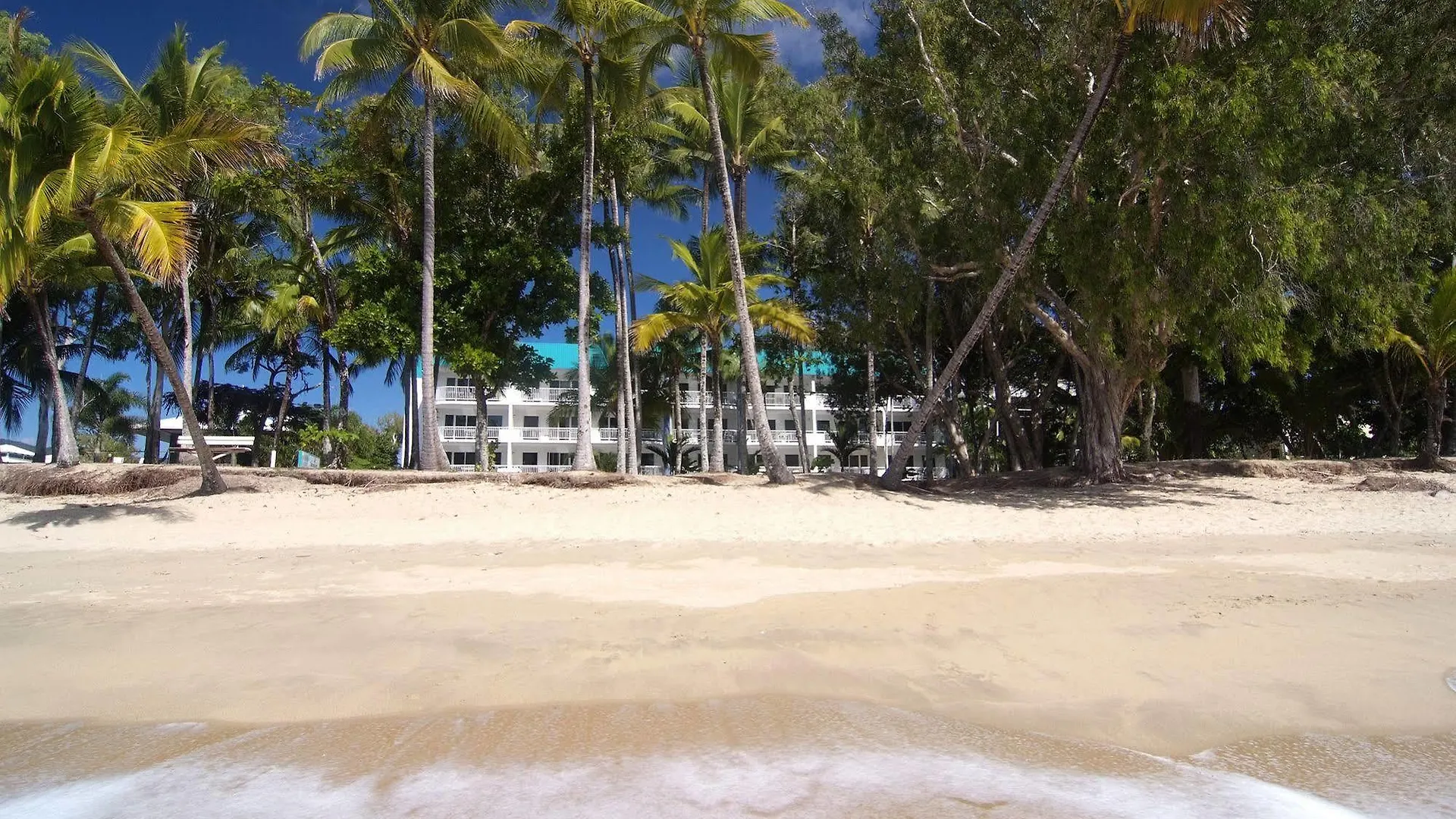 Lejlighedshotel Agincourt Beachfront Apartments Clifton Beach